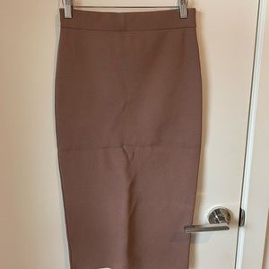 Aritzia Babaton sculpt knit tube skirt